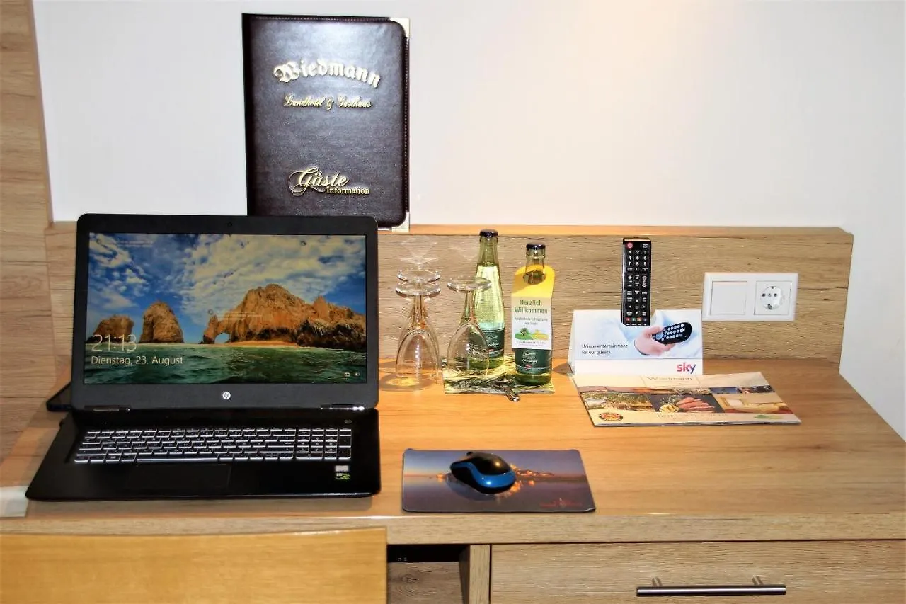 Guest house Gasthaus Und Landhotel Wiedmann Eresing