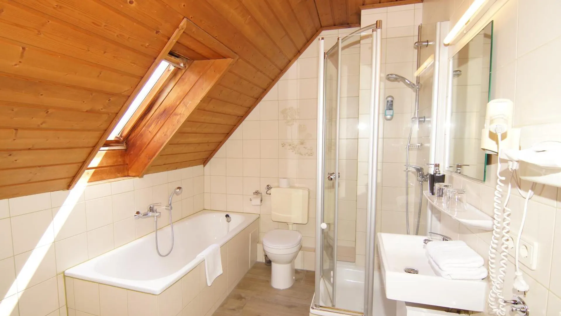Gasthaus Und Landhotel Wiedmann Eresing