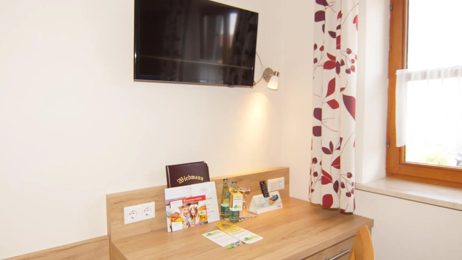 Gasthaus Und Landhotel Wiedmann Eresing Germany