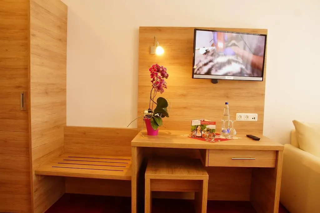 Gasthaus Und Landhotel Wiedmann Eresing Guest house