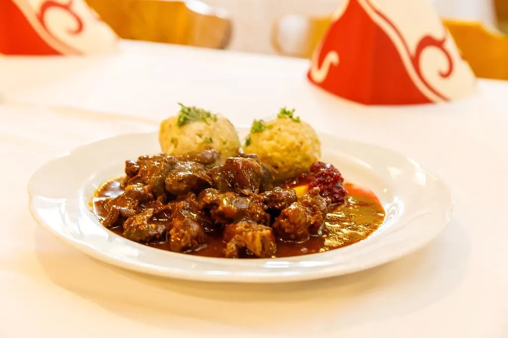 Gasthaus Und Landhotel Wiedmann Eresing Guest house