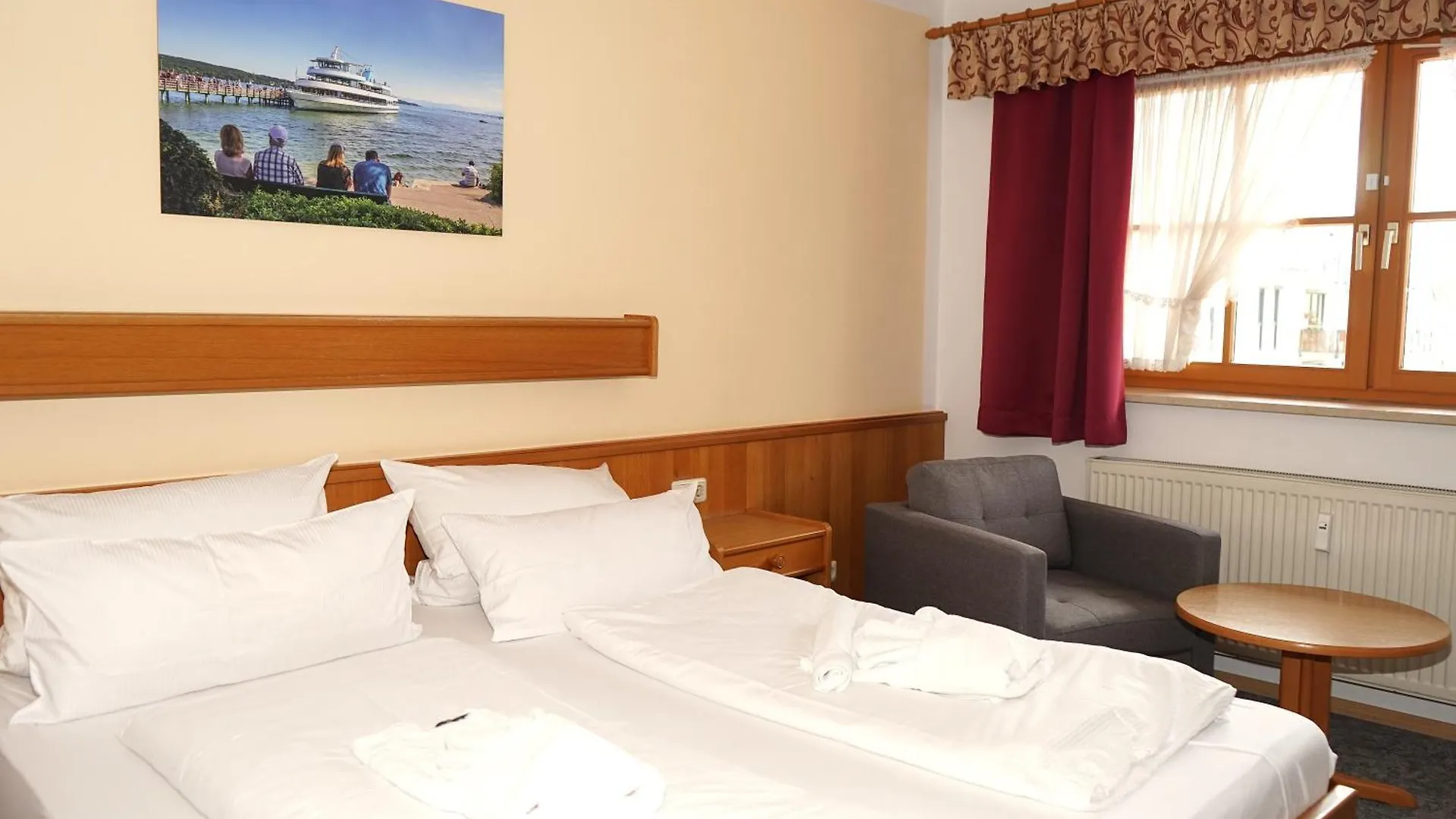 Gasthuis Gasthaus Und Landhotel Wiedmann Eresing