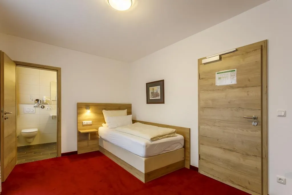Gasthuis Gasthaus Und Landhotel Wiedmann Eresing