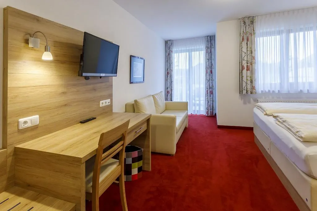 Gasthaus Und Landhotel Wiedmann Eresing Gasthuis